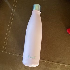 17oz. Swell Bottle - Brand New